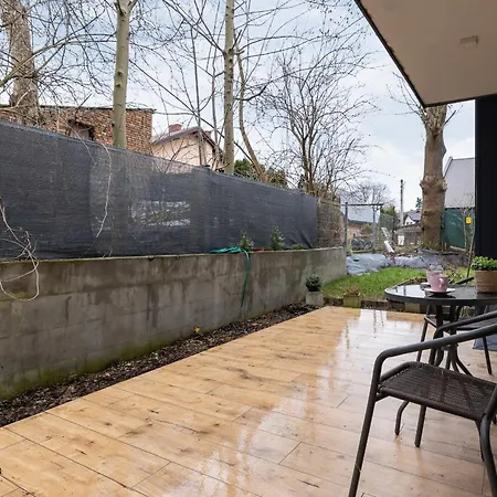 In Krakow With Parking And Balcony By Renters * Modlnica